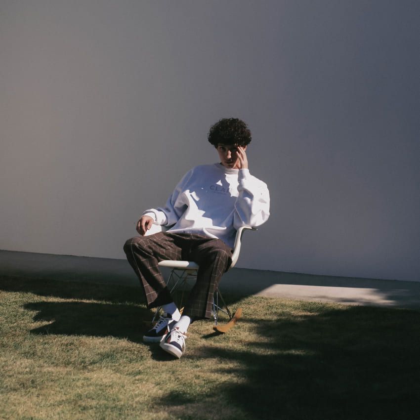 端材を使った「クレイ」のスニーカーは“ベドウィン”別注品。スウェットアッパーのサステナな一足の魅力 - 3枚目の画像