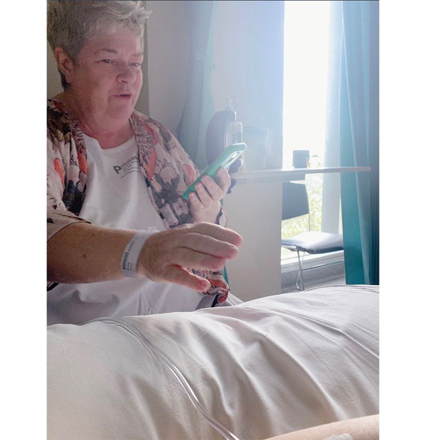 白衣を着た看板娘が、痩身クリニックで自分のダイエット体験談をカウンセリングに活かしていた - 15枚目の画像