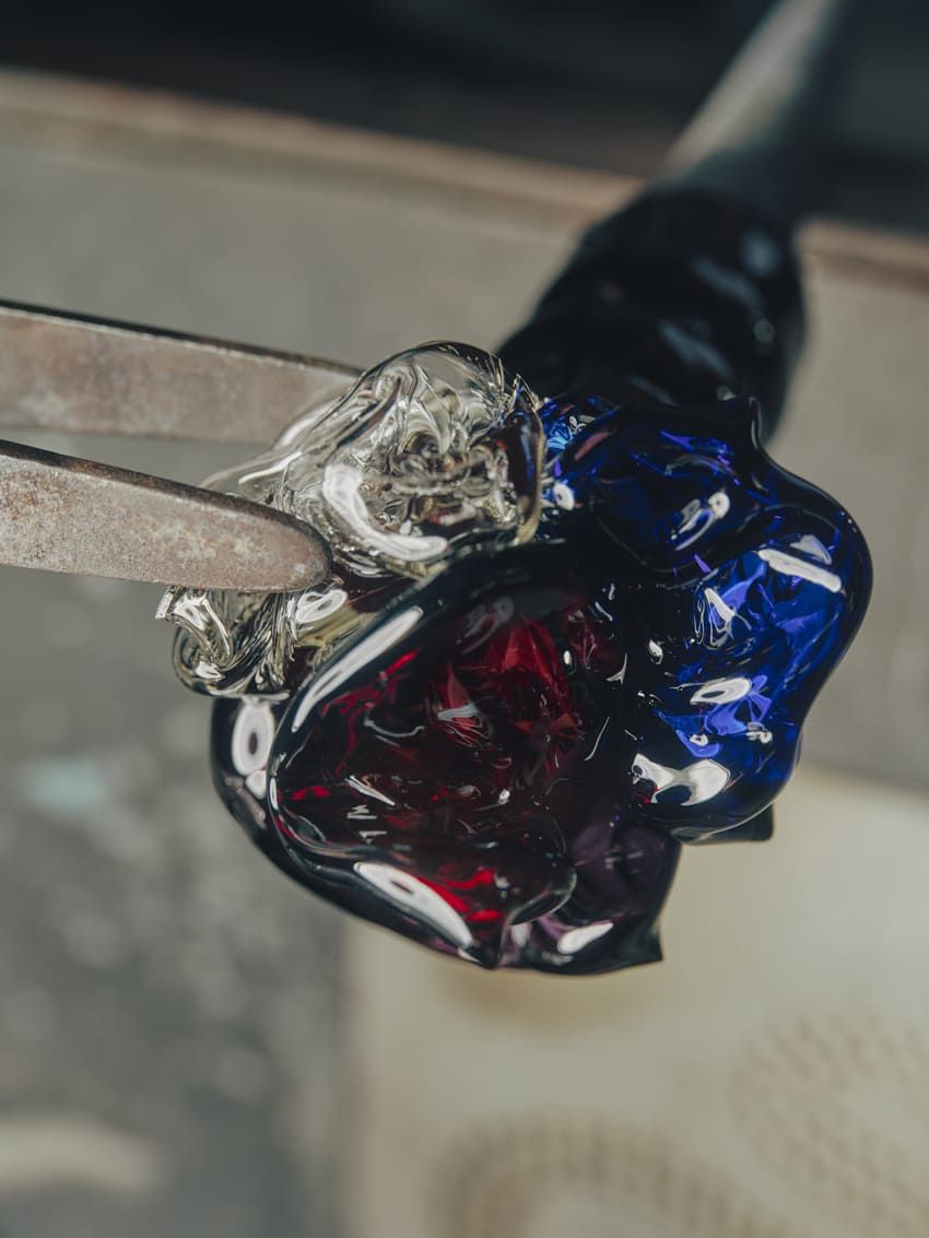 「ルイ・ヴィトン」の“飛び出すキャップ”。アートな価値を持つシリアルナンバー入りのフレグランス - 12枚目の画像