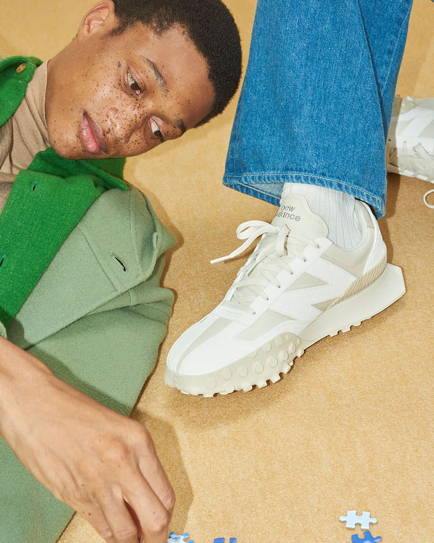 「ニューバランス×オーラリー」の最新は日本限定カラーのXC-72！ 発売日は12月9日だ - 2枚目の画像