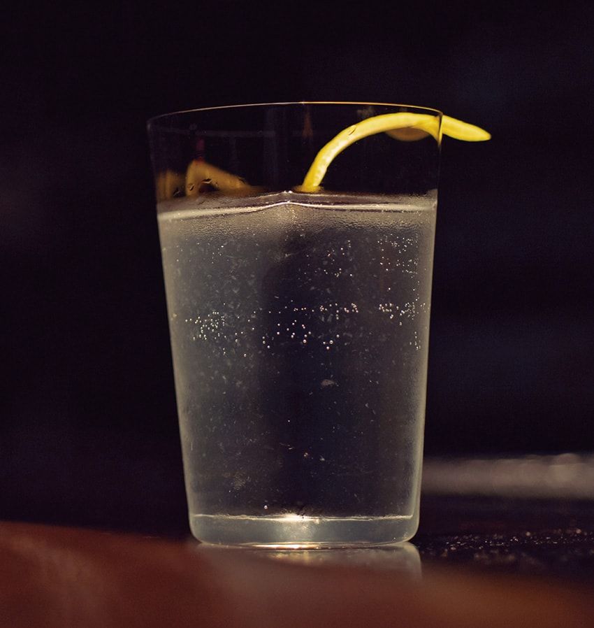 アイスかホット、どちらのカクテルが好み？ 名門「スタア・バー」で教わる珠玉の一杯 - 2枚目の画像