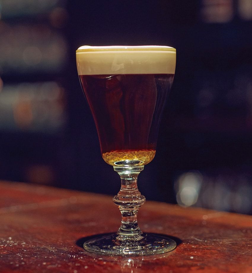 アイスかホット、どちらのカクテルが好み？ 名門「スタア・バー」で教わる珠玉の一杯 - 7枚目の画像