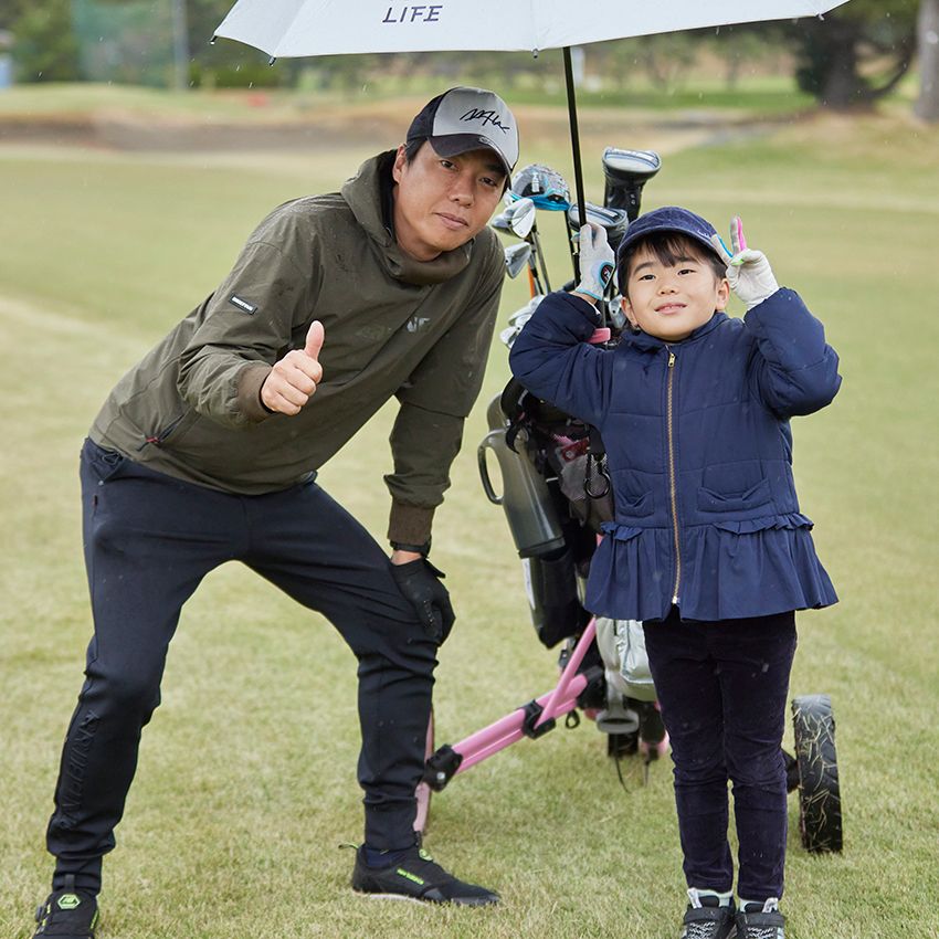 雨を吹き飛ばす満面の笑顔。オーシャンズの人気イベント「親子ゴルフvol.4」をレポート！ - 23枚目の画像
