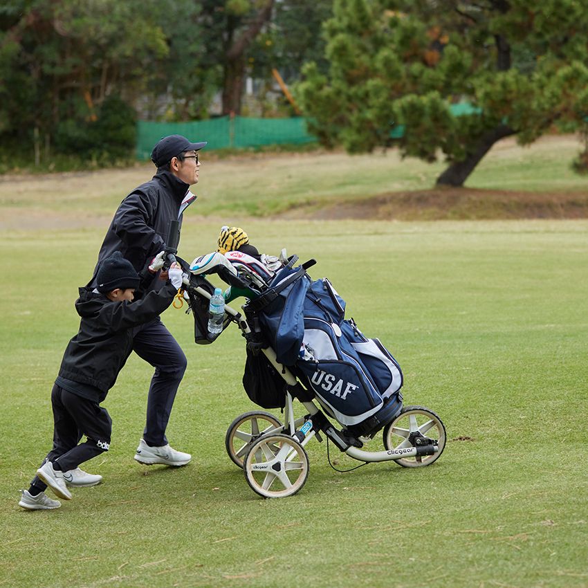 雨を吹き飛ばす満面の笑顔。オーシャンズの人気イベント「親子ゴルフvol.4」をレポート！ - 31枚目の画像