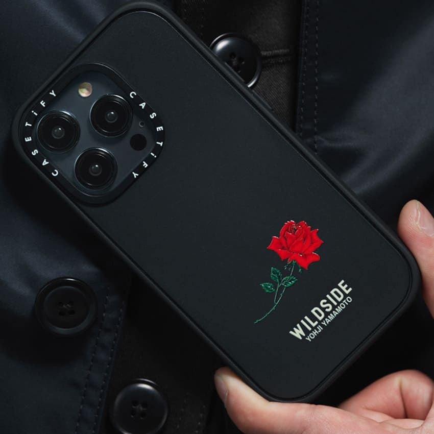 「ワイルドサイド ヨウジヤマモト」のスマホケースがケースティファイから。スカルと薔薇が格好いい！ - 5枚目の画像