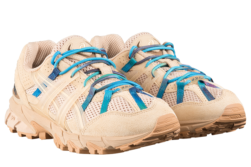 値下げアシックス　a.p.c コラボウェア A.P.C. / ASICS」初コラボ。スパイラルマークになった“A”が