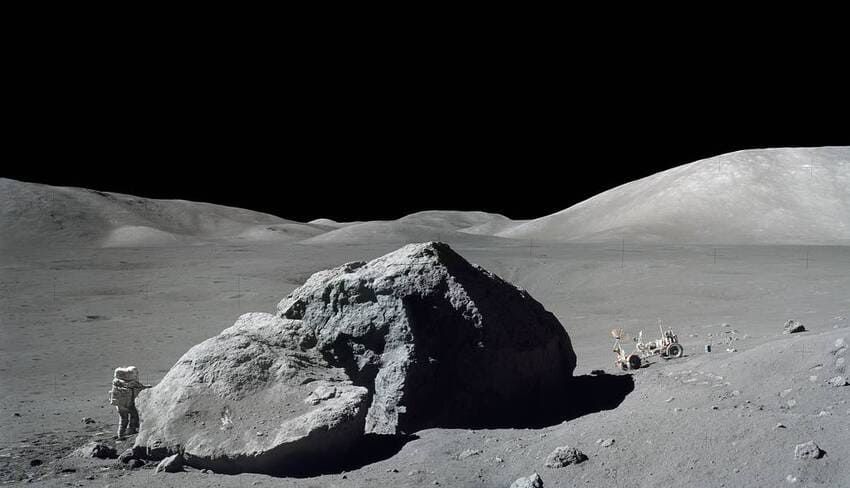 人類が最後に月面を歩いてから50年。オメガが出した宇宙一の貴重な写真とコメント - 6枚目の画像