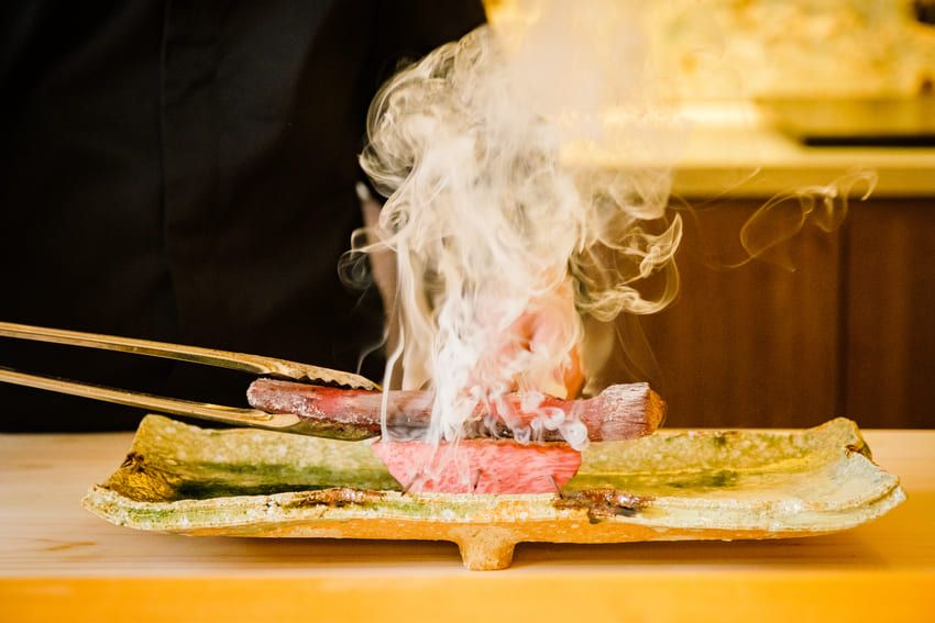 4%しか取れない松坂牛の肉を使ったクリスマスディナー。まとい 銀座の2日間限定コース - 3枚目の画像