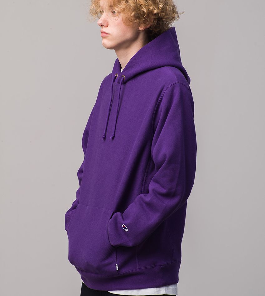 毎シーズン大好評のRHC別注「チャンピオン」。今季はシルエットを巧みにアレンジ - 5枚目の画像