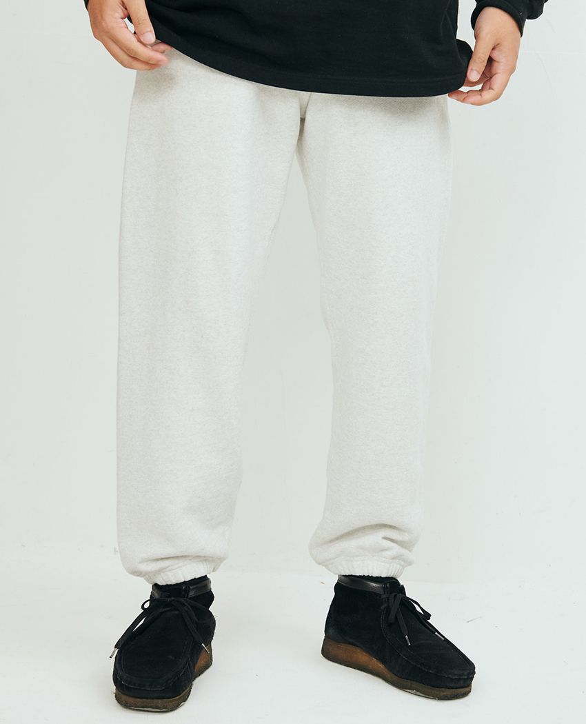 全部7000円以下！ GU、GAP、フリークス……etc. 人気ブランドのスウェットを比較レビュー - 14枚目の画像