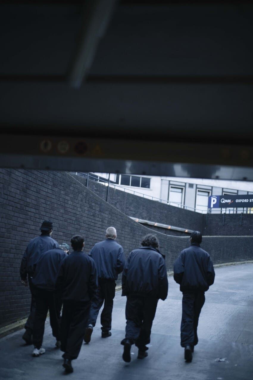 「コモリ」によるUMBROの旧ロゴ・トラックスーツが格好いい！ 展開アイテムを全披露 - 5枚目の画像