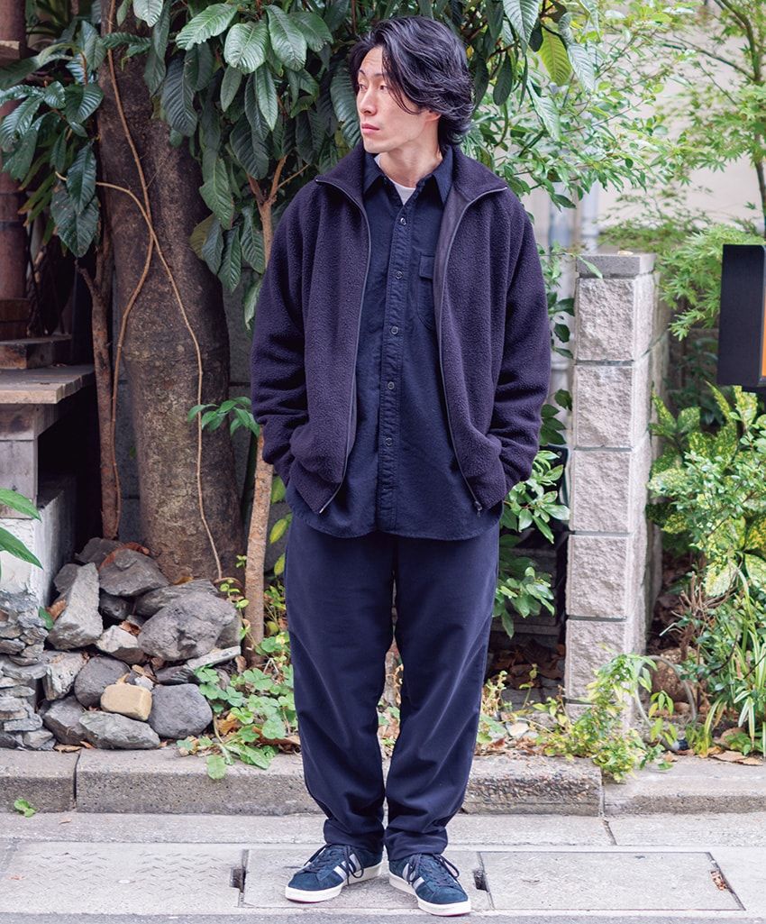 街角のリアルトレンド色は「ダークブルー」！ ほぼ“全身、青い”大人たちをパパラッチ - 7枚目の画像