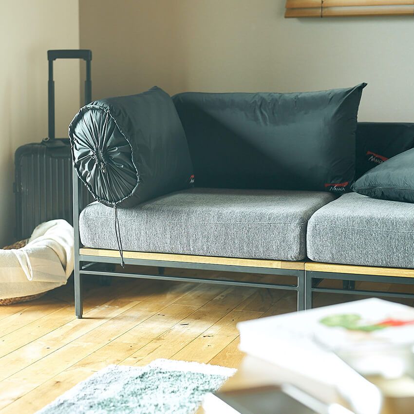 「ナンガ」のインテリアが登場！ オーロラテックス採用の寝袋っぽいクッションとか最高！ - 3枚目の画像