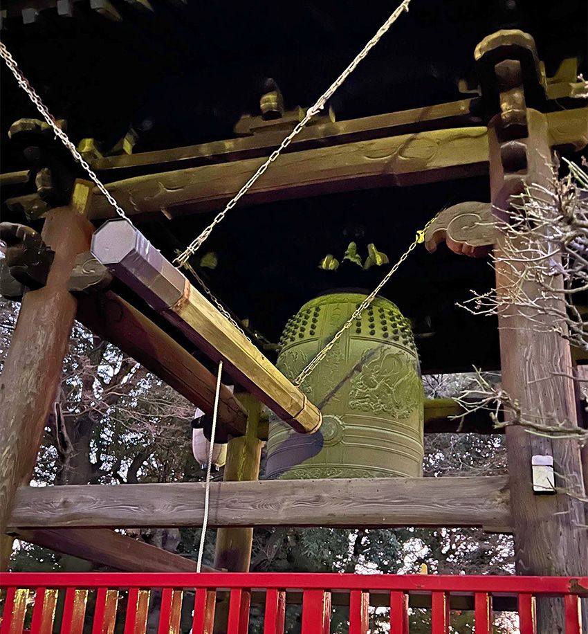 “マンガ”でお悩み解決をする看板娘は毎年、除夜の鐘を撞いていた - 2枚目の画像