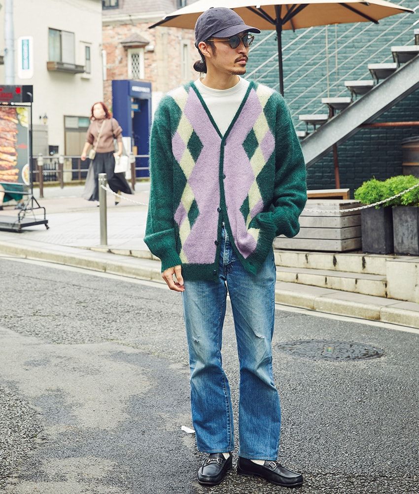 「お洒落は足元から」を体現する大人が履いていた、グッチのローファーとマルジェラのタビ - 4枚目の画像