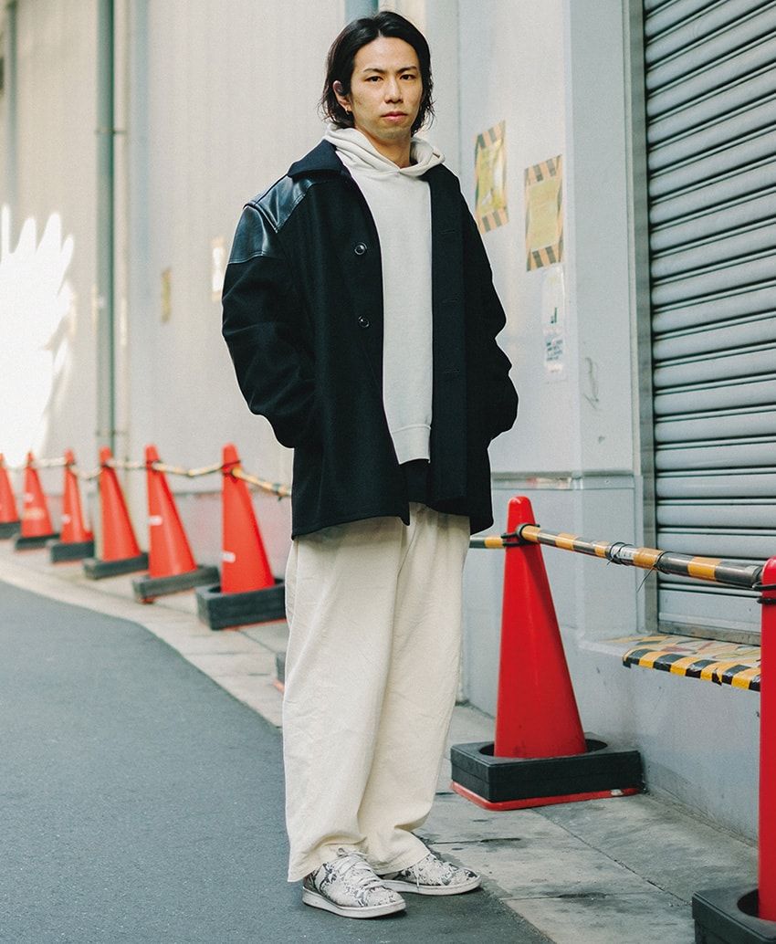 “グレーのスウェット”の上手な着こなし術。街の洒落者たちからヒントを掴め！ - 2枚目の画像