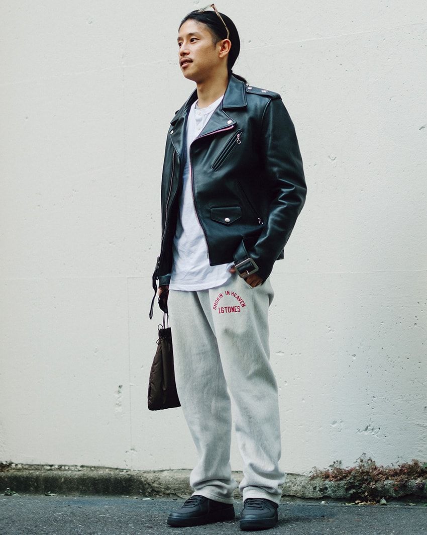 “グレーのスウェット”の上手な着こなし術。街の洒落者たちからヒントを掴め！ - 10枚目の画像