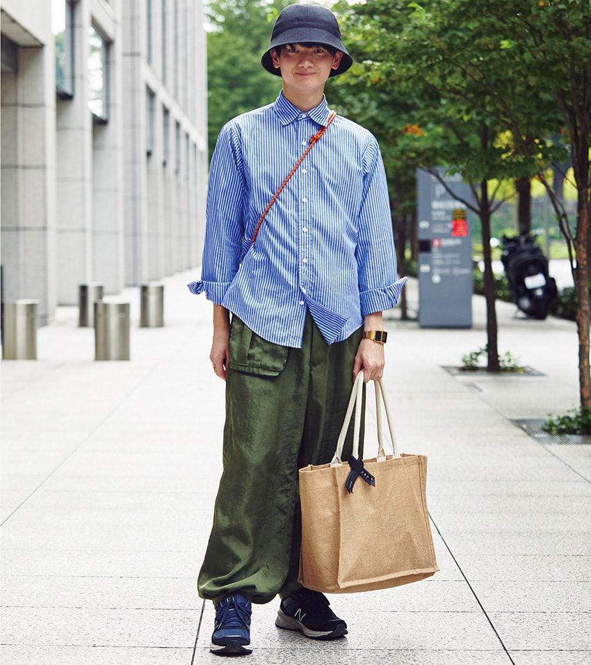 洒落た人のシャツは今、ストライプ！ メインで、インナーで、上手く着こなす10人の好サンプル - 8枚目の画像