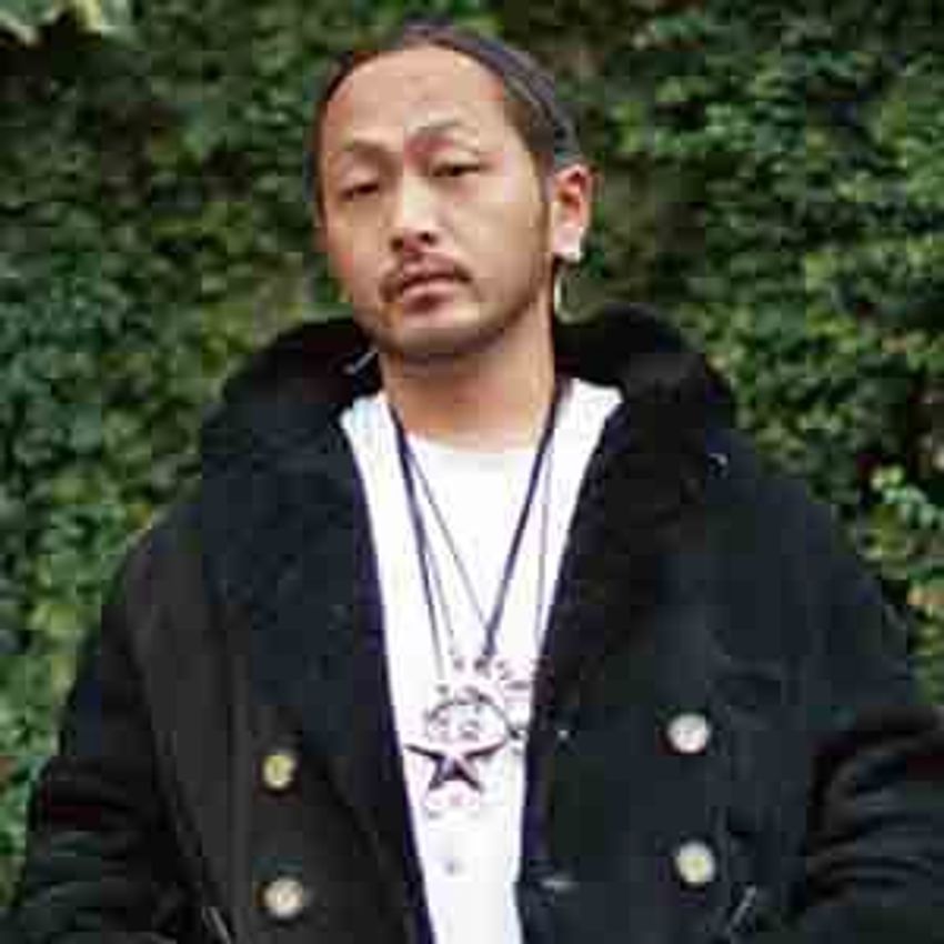 チャンピオンにロスアパ……プロがヘビロテしまくる、無地スウェット3選 - 14枚目の画像