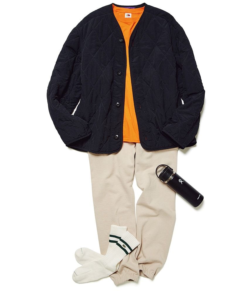 デニムにチノ、スウェット……定番パンツを格上げする“メタリック”スニーカーの効能 - 4枚目の画像