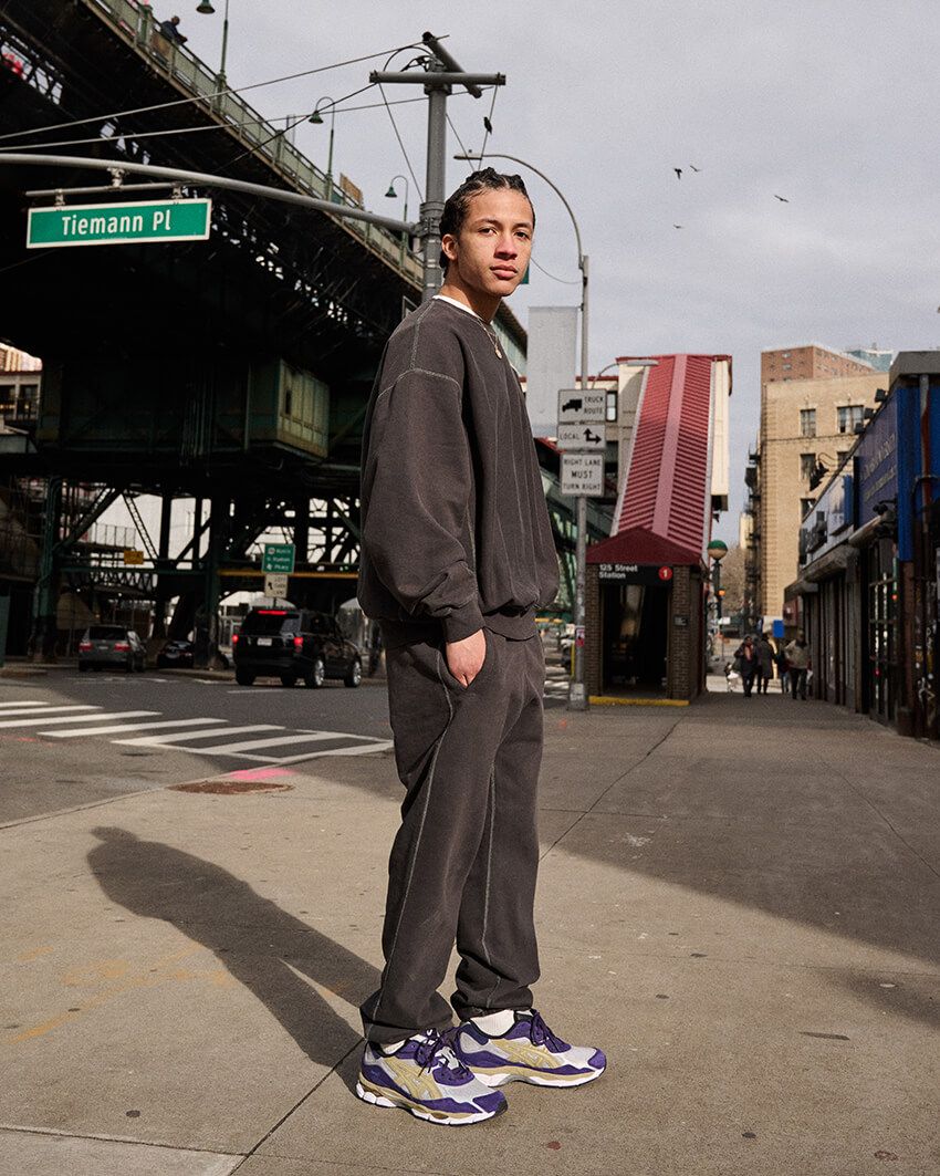 2日連続リリース！「アシックス」が放つ大胆カラーの“Y2K”なコラボ作 - 11枚目の画像