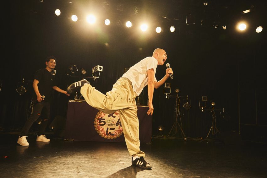 般若、ZORNも登場！「幼児虐待」根絶を訴えた親子イベント、その前代未聞の光景 - 70枚目の画像