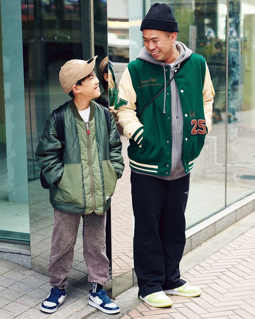 フォース 1、ダンク、ブレーザー。王道「ナイキ」スニーカーを履きこなす8人のスタイル - 2枚目の画像