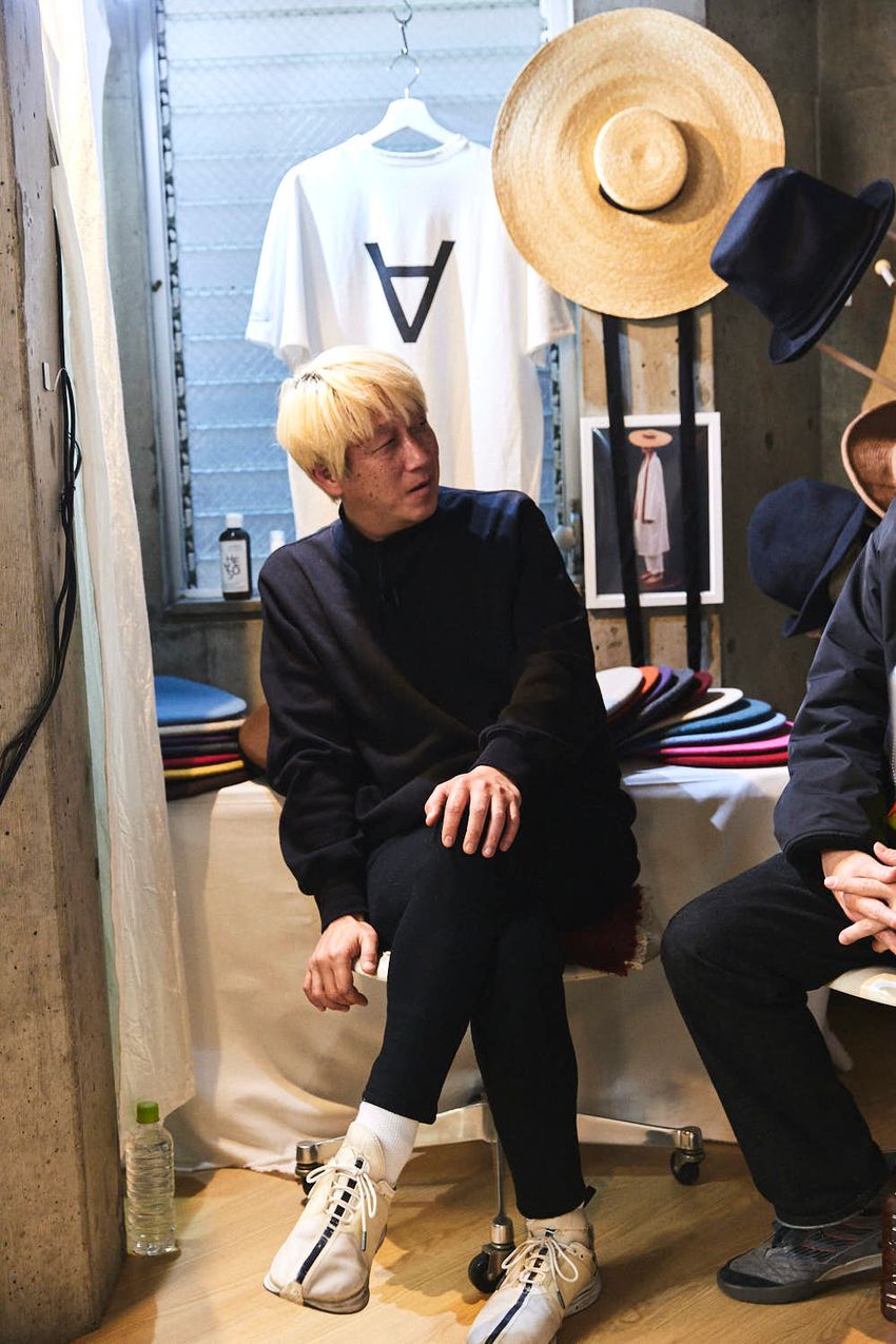 スカートにランドセル、ハイテクBIKKE、スケシン、ジョニオ…90年代の裏原ファッションは熱かった！ - 2枚目の画像