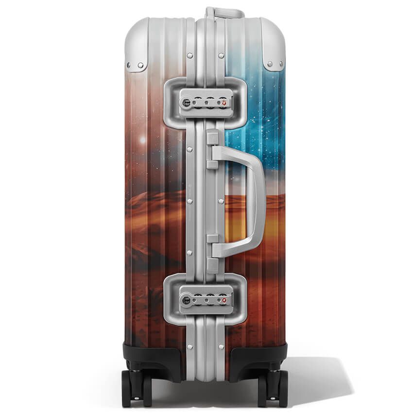 「リモワ×パレス」の価格が判明！人気のスケートボードは1.1万円、スーツケースは？ - 12枚目の画像