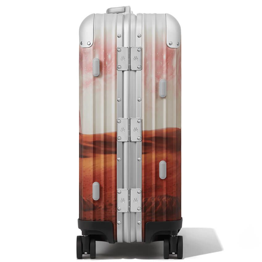 「リモワ×パレス」の価格が判明！人気のスケートボードは1.1万円、スーツケースは？ - 14枚目の画像