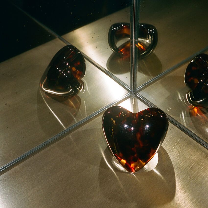 「サンローラン」のバレンタイン。ヴァカレロがセレクトした充実の中身 - 5枚目の画像