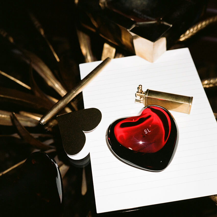 サンローラン」のバレンタイン。ヴァカレロがセレクトした充実の中身