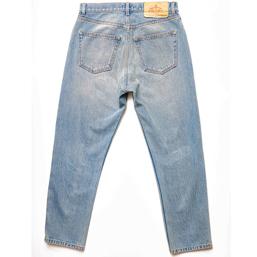 プラダの“紙パッチ”デニムがいい味！ ’50s風にヴィンテージ加工した特別な一本 - 5枚目の画像
