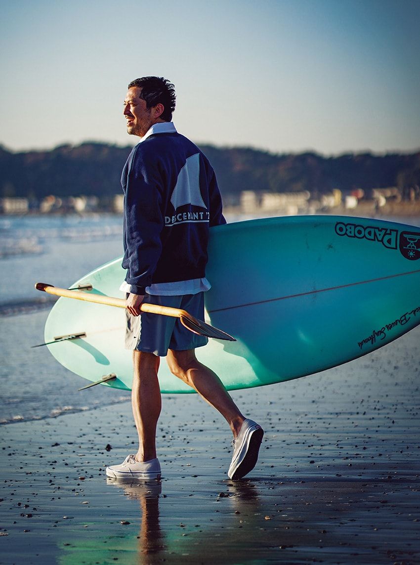 アウトドア好きな池内博之が気に入ったスニーカー。海辺で至福のひとときを！ - 7枚目の画像