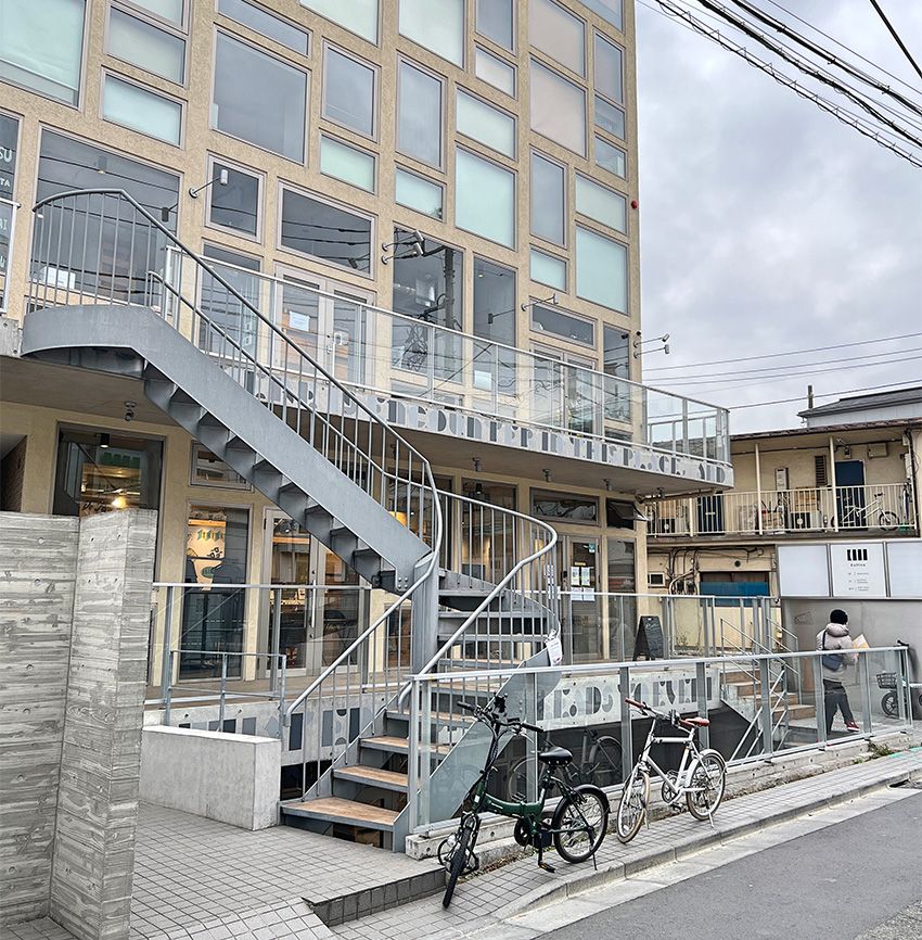 ジャニーズの“推しごと”に忙しかった看板娘が、少年漫画の話題で男性のハートをつかんでいた - 4枚目の画像