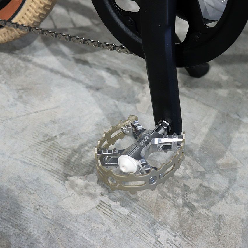 キャノンデールの電動小径自転車「コンパクトネオ」が優秀。カスタムもサマになる！ - 4枚目の画像