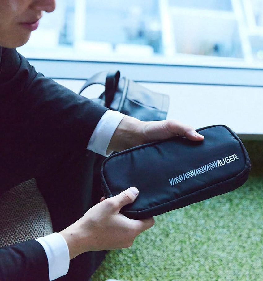 斎藤佑樹の朝に欠かせない「オーガー」。黒いスペシャルキットの中身を本人が解説！ - 3枚目の画像