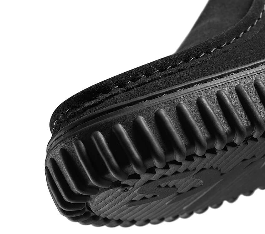 「クラークス」のワラビーがチャンキーソールに！ 200周年に向けたマッシュアップな一足 - 4枚目の画像