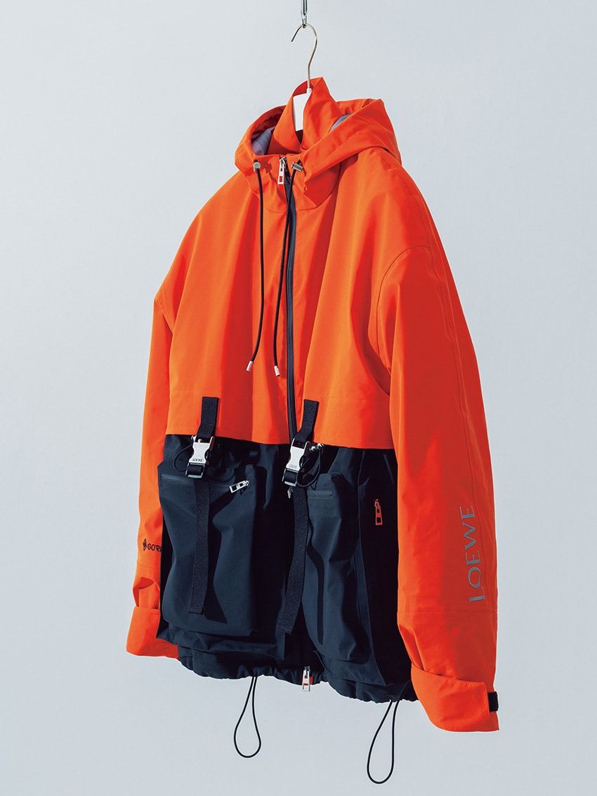 「ロエベ」のゴアテックスは3-WAYでハイスペック。贅を尽くした新作パーカ - 1枚目の画像