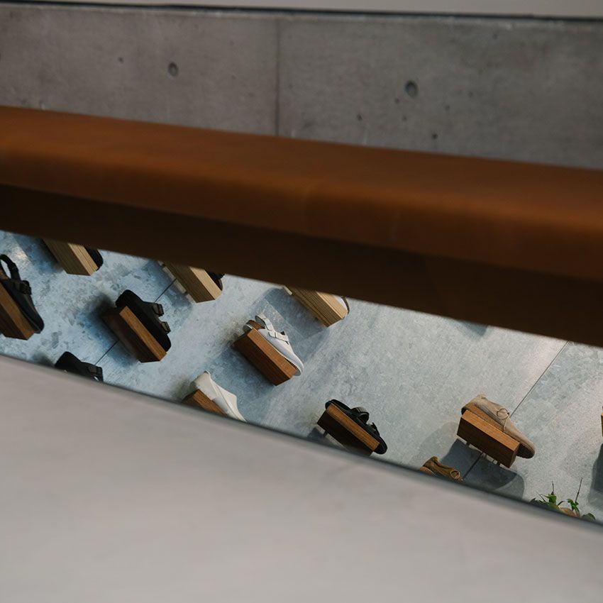 「ビルケンシュトック」初の直営路面店が原宿に！  コラボや高級ラインなど随一の品揃え - 9枚目の画像