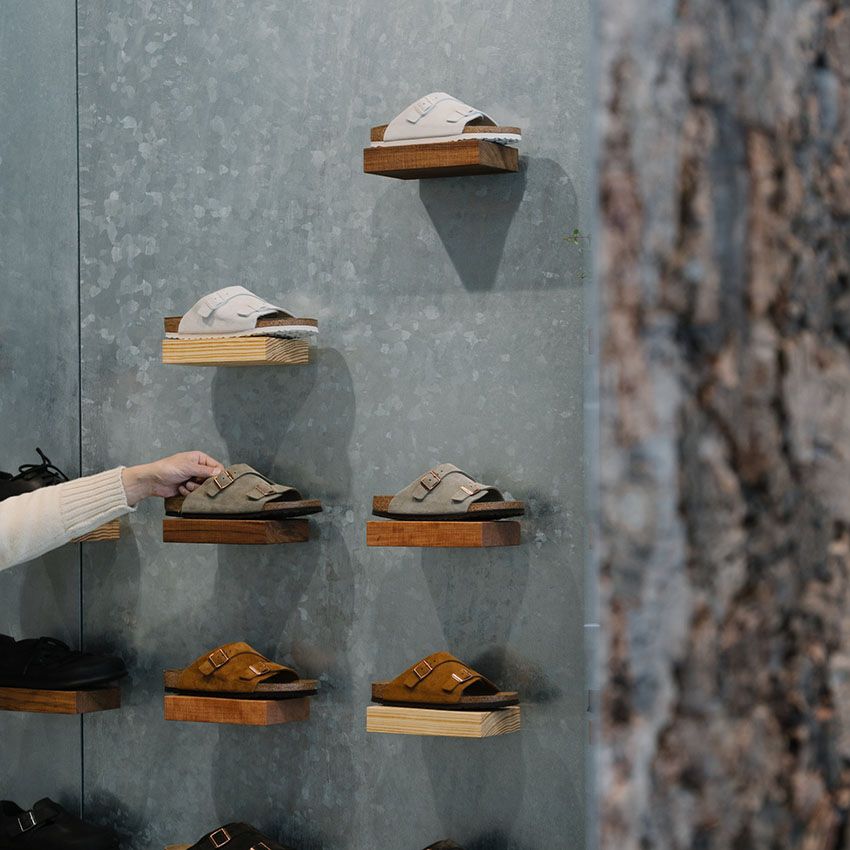 「ビルケンシュトック」初の直営路面店が原宿に！  コラボや高級ラインなど随一の品揃え - 11枚目の画像