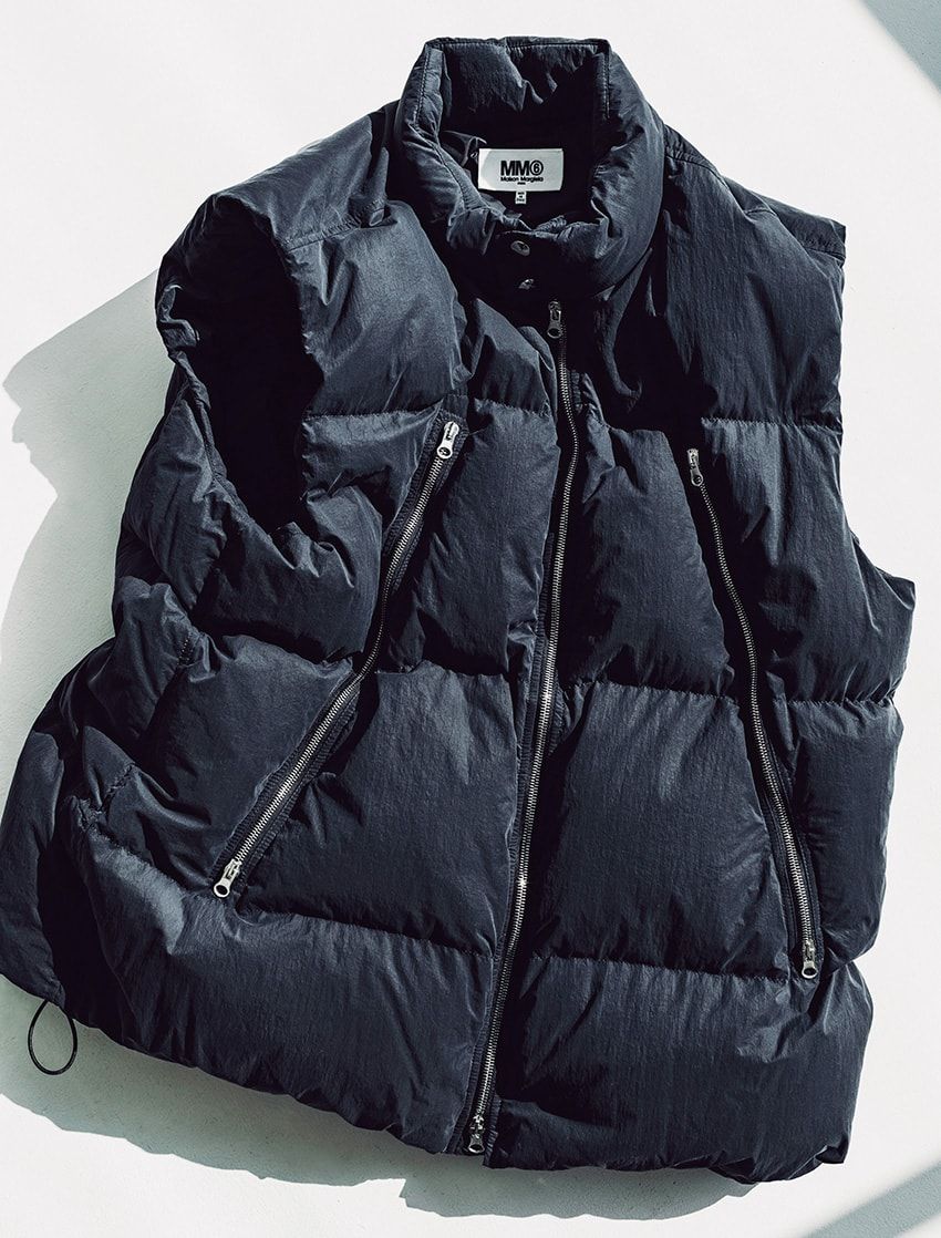 マルジェラ好きならグッとくる新作ダウンベスト。フロントジッパーに注目！ - 1枚目の画像