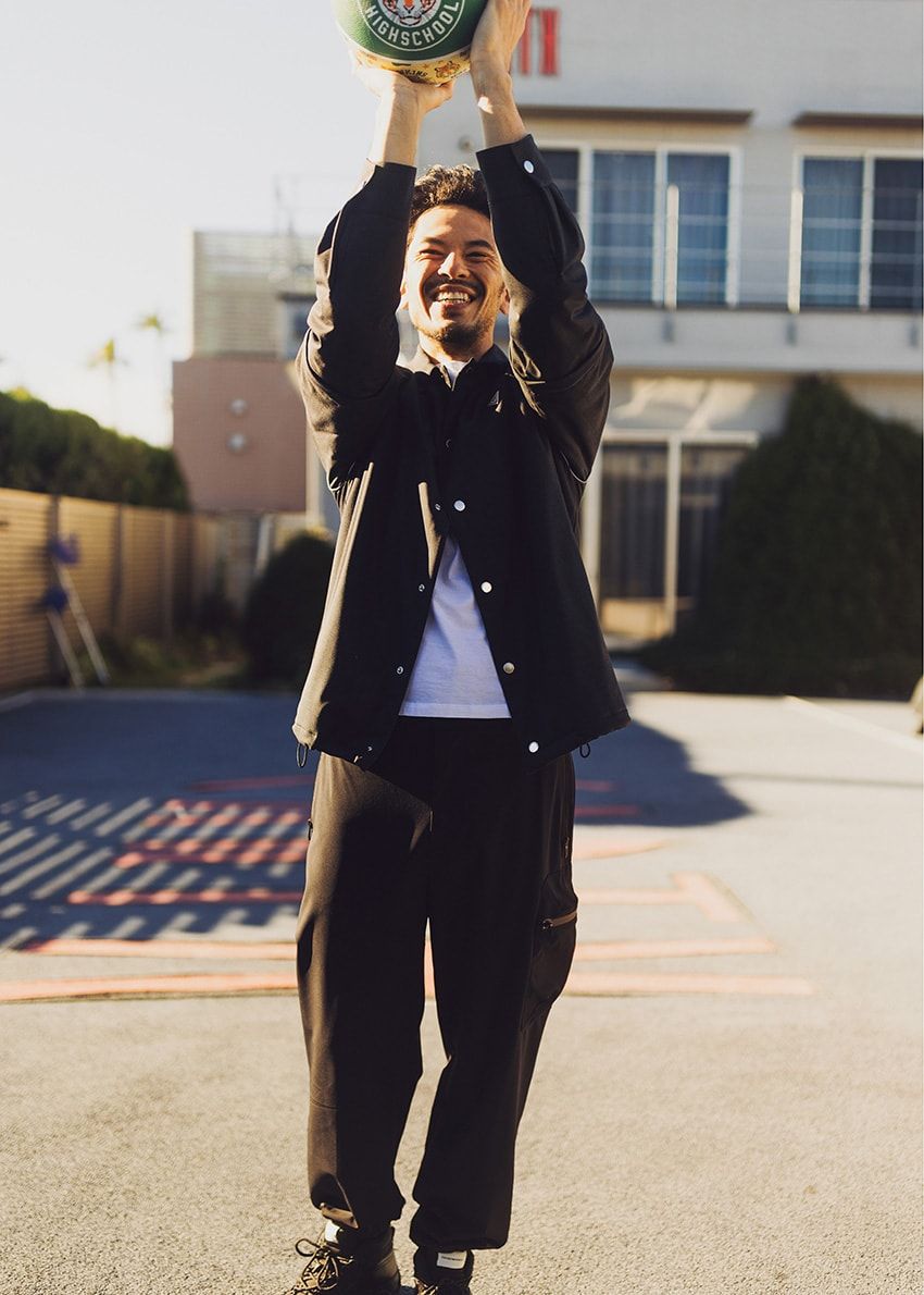 会食はタイドアップ、家族とのブランチはミリタリー。都会派ケンジの“週末スタイル - 3枚目の画像