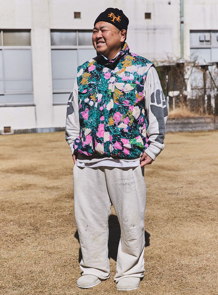 Supreme × ザ・ノース・フェイスをヘビロテするダイノジ大地さん。暖かい日は袖を外して…… - 5枚目の画像
