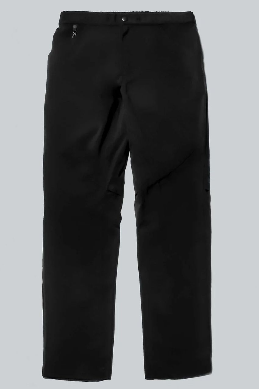 呼吸するパンツが「ブリング」から。再生可能、シワになりにくい、エコな撥水と言うことなし！ - 1枚目の画像