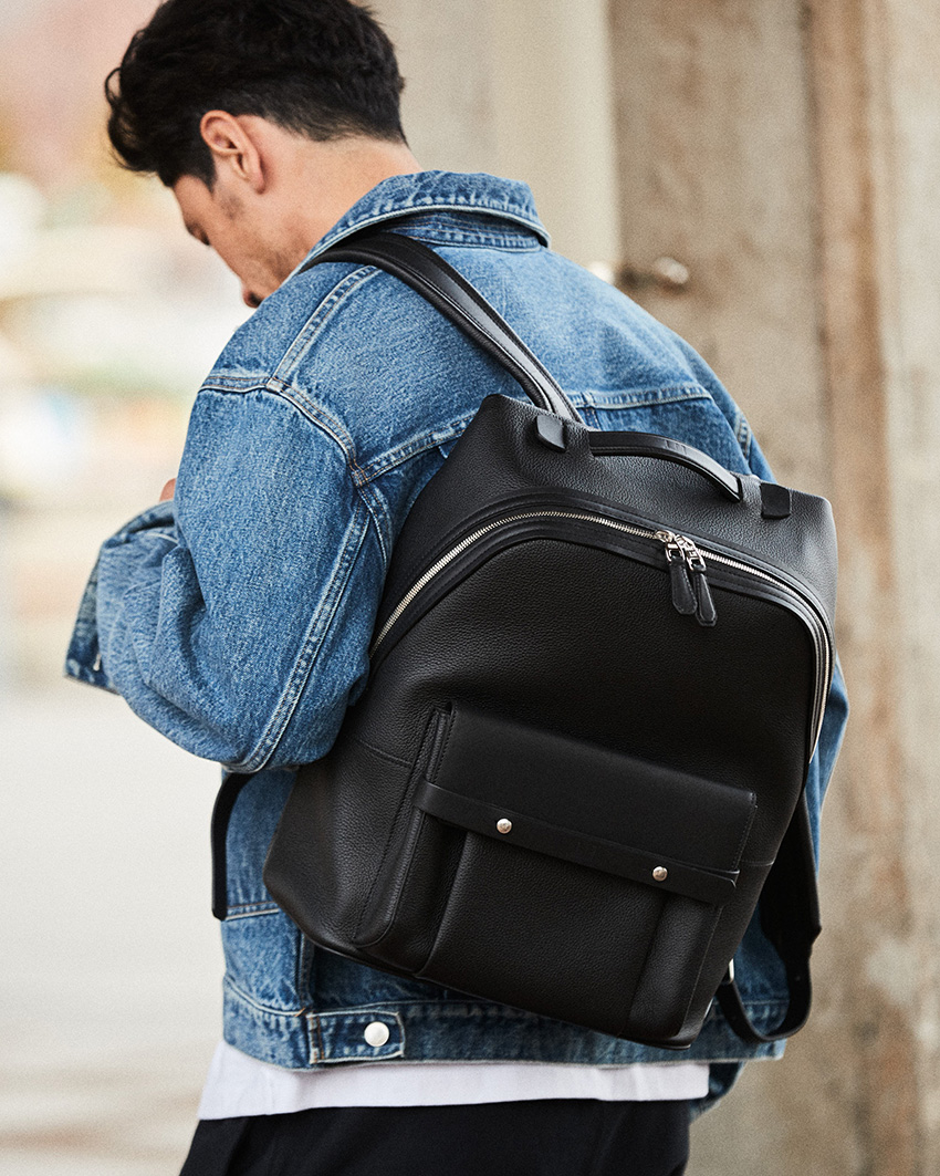 【極美品】現行　アルフレッドダンヒル　軽量　メッセンジャーバッグ Amazon | [ダンヒル] クロスショルダー バッグ メンズ カドガン