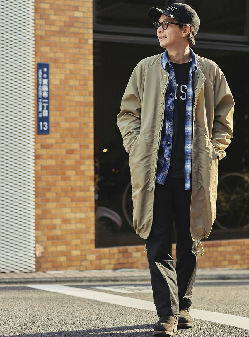 ノンネイティブのコートで気温差コーデ。レッドウィング阿部聖也さんの秀逸インナー使い - 3枚目の画像
