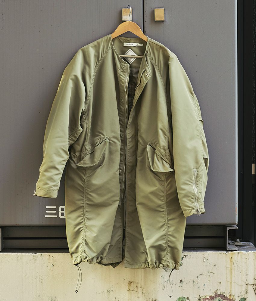 ノンネイティブのコートで気温差コーデ。レッドウィング阿部聖也さんの秀逸インナー使い - 4枚目の画像