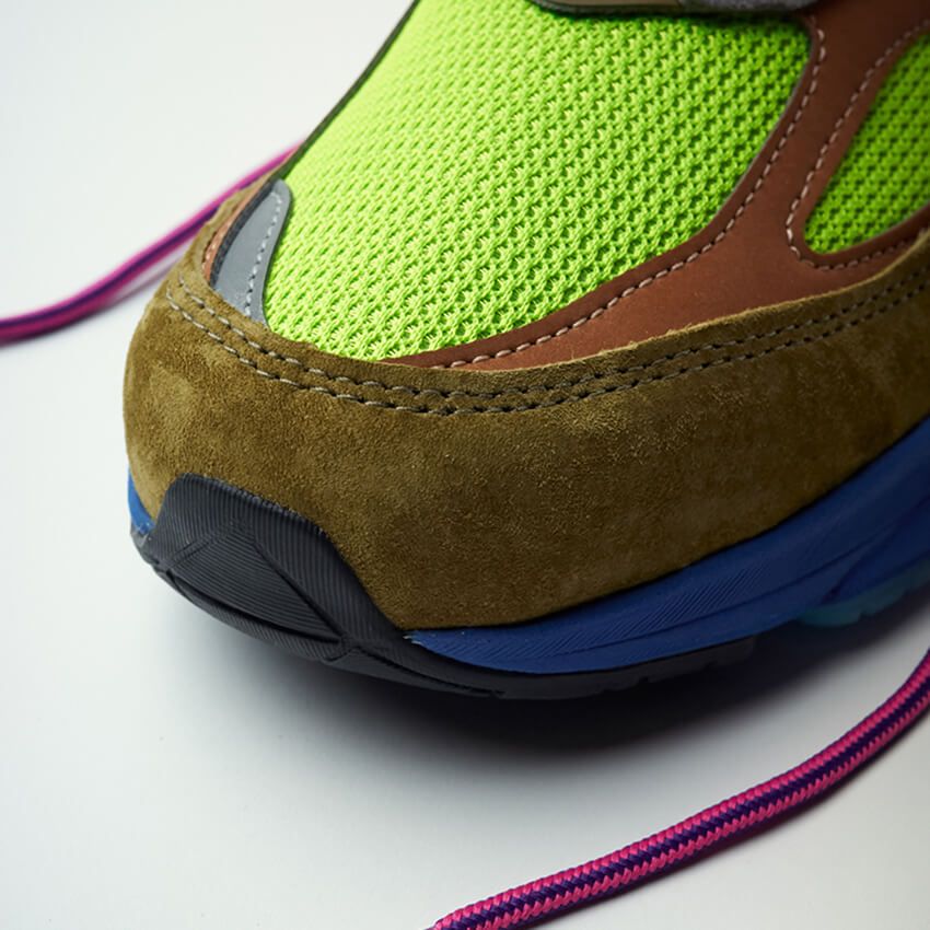 ニューバランス「990v6」にアクション・ブロンソン仕様登場「何が起こっているのか分からない」 - 6枚目の画像