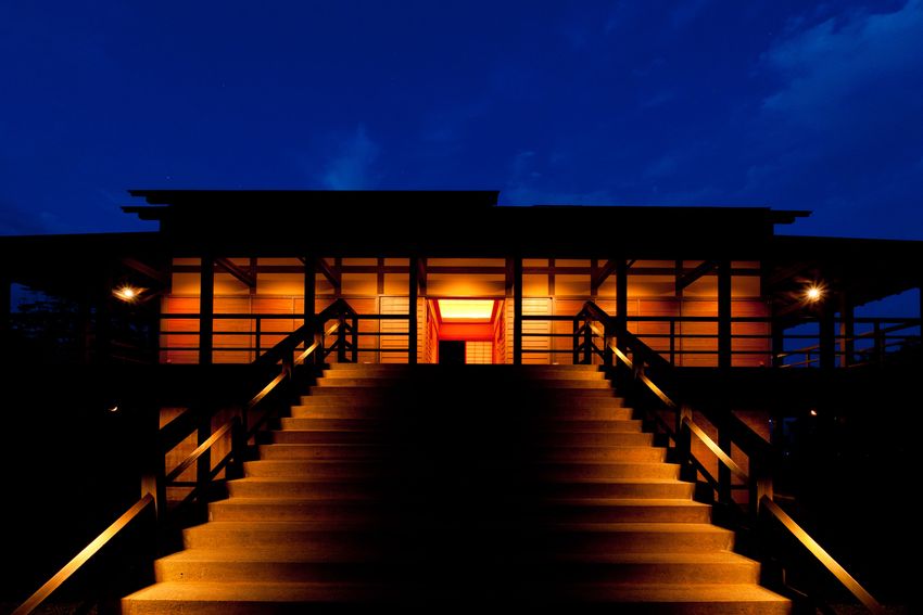 世界で唯一！ あの芸術家の“アート作品に宿泊”できるホテル「光の館」がハイコスパ！ - 2枚目の画像